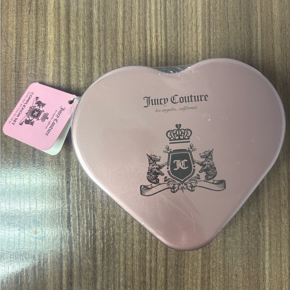 Juicy Couture Complexion set Heart collectible tin